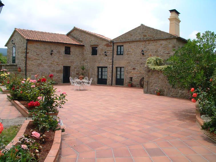 Os Miguelinos Guest House Catoira Exterior photo